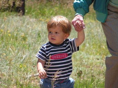 max_cousin_dylan_picnic.jpg