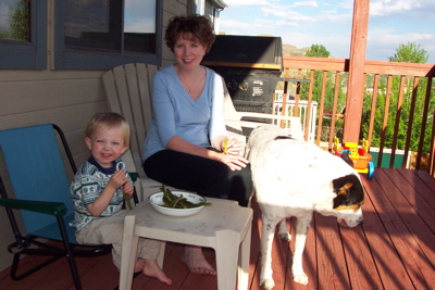 mom_max_patio_dog_asparagus.JPG